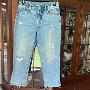 Old Navy Light Blue Distressed Ankle Jeans